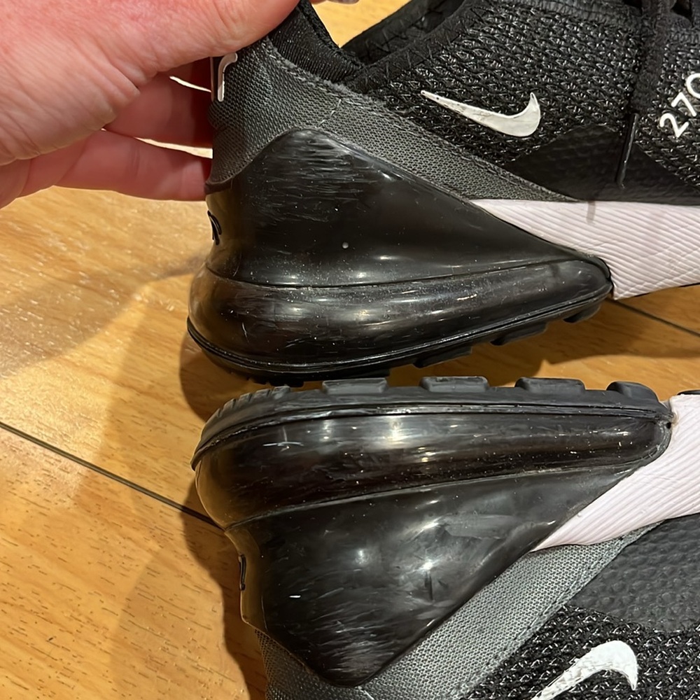 Nike sneakers - Picture 8 of 10